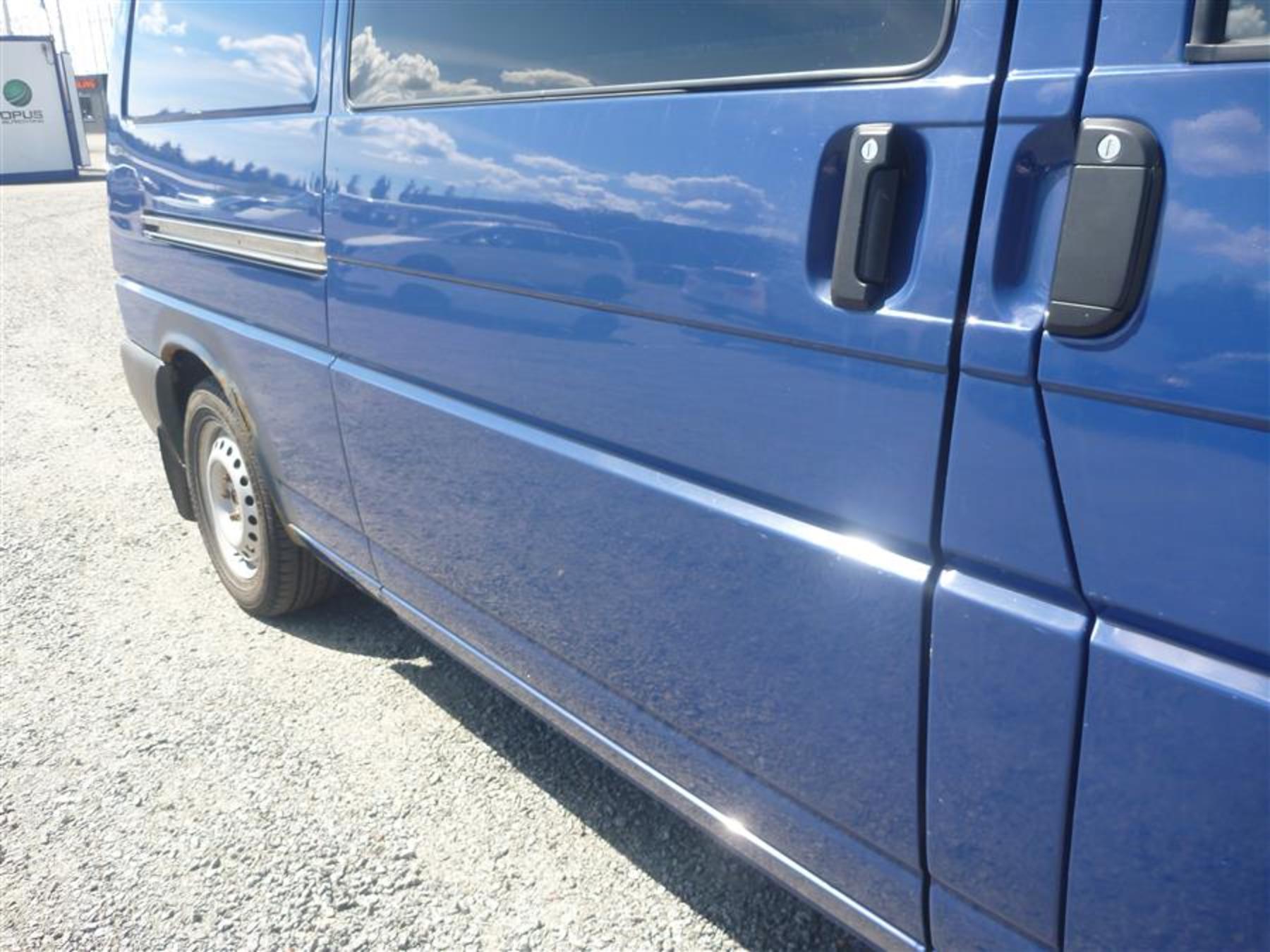 VW Transporter T4 2.5 Syncro (110hk) -96