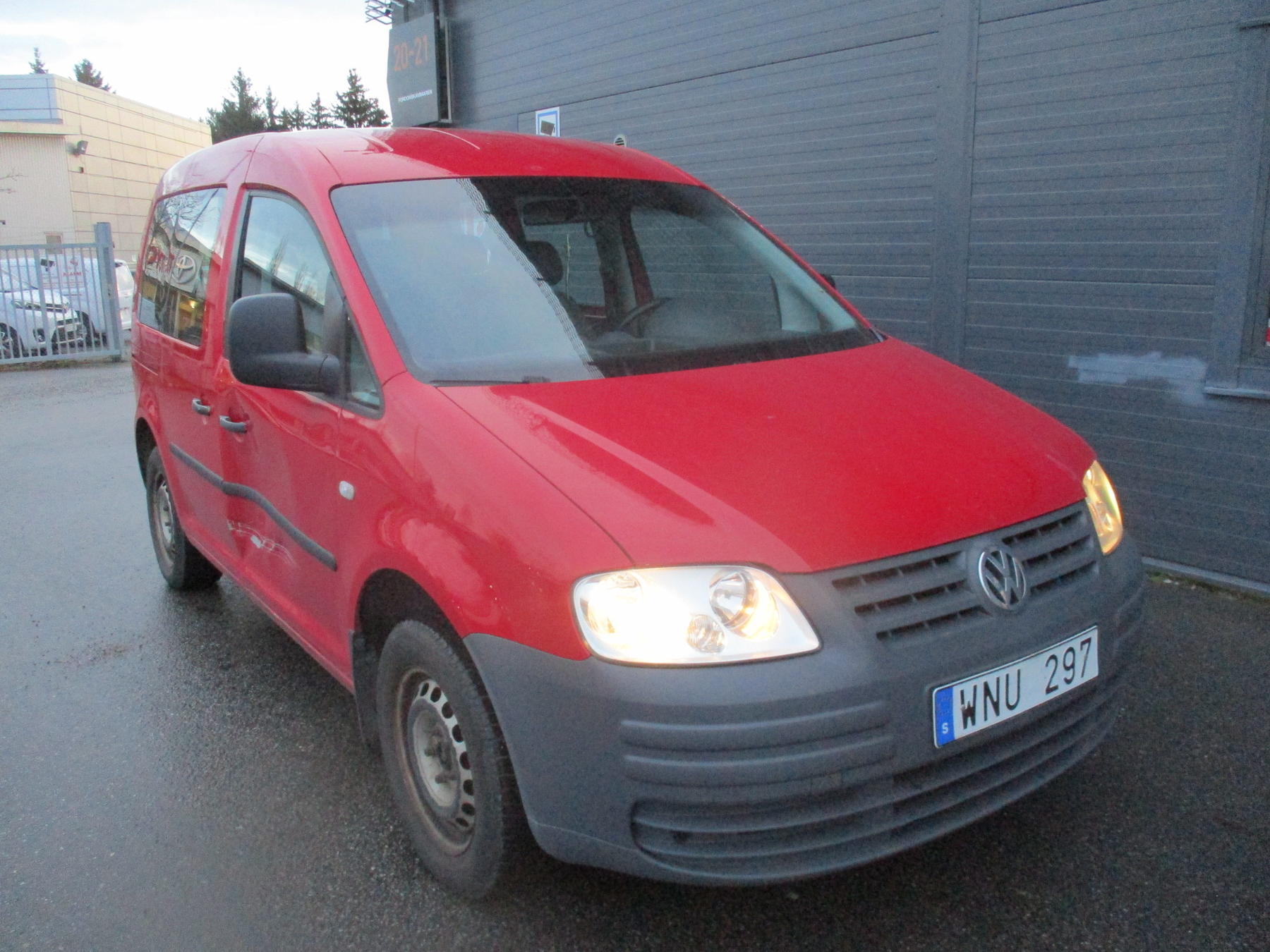 Volkswagen Caddy Kombi 1.9 TDI 105hk 05