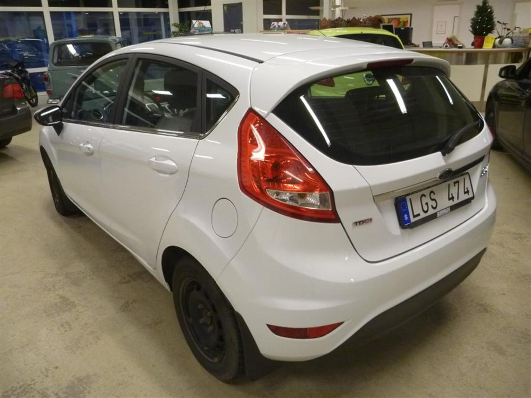 Ford Fiesta 1.4 TDCi 5dr 11 Ford Fiesta 1.4 TDCi 5dr 11