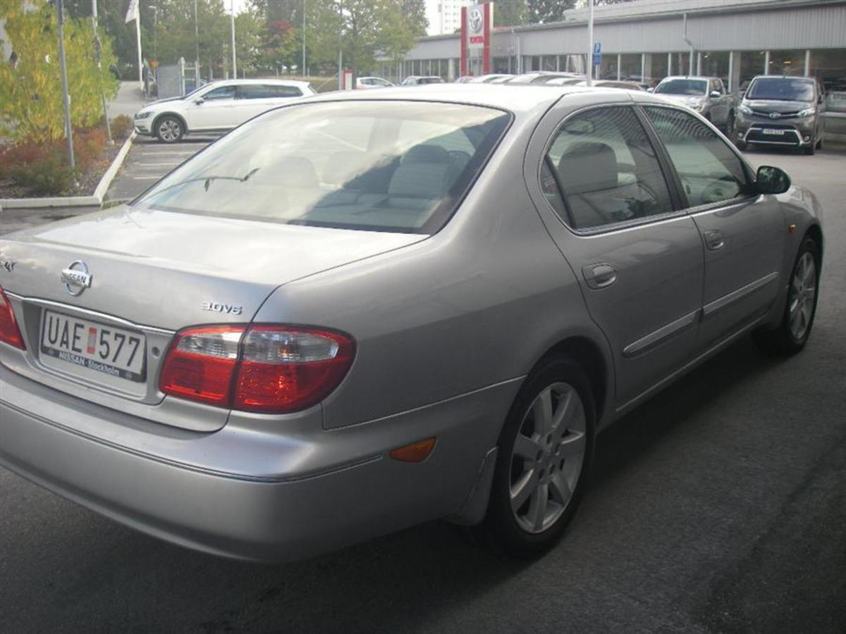 Nissan Maxima 3.0 V6 (200hk) -03